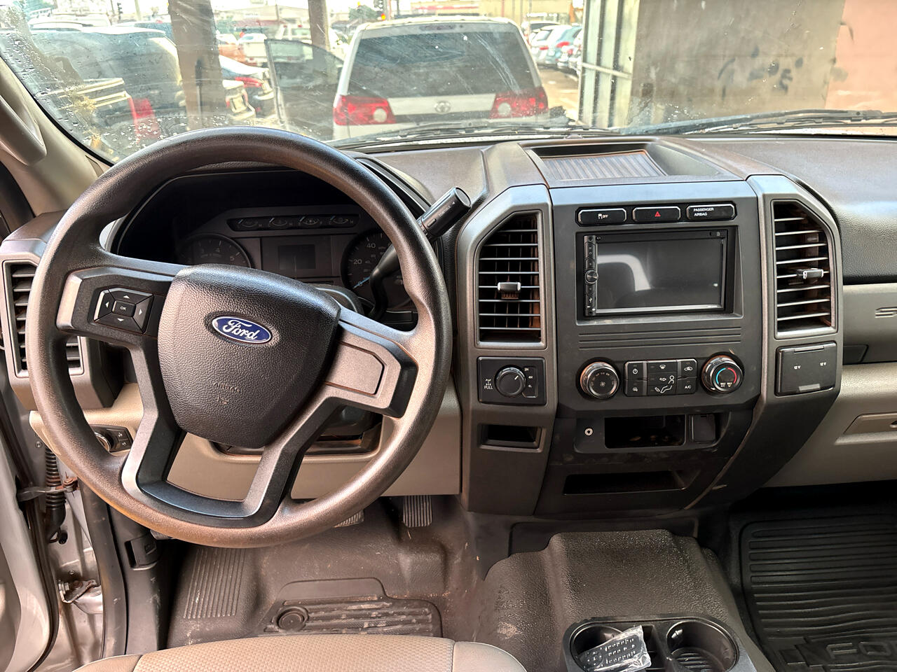 Ford Super Duty F-250 SRW King Ranch 4WD Crew Cab 8' Box 2017