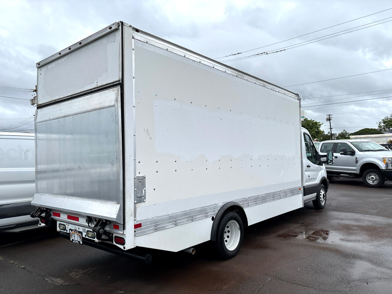 Ford Transit Chassis T-350 DRW 178" WB 9950 GVWR 2017