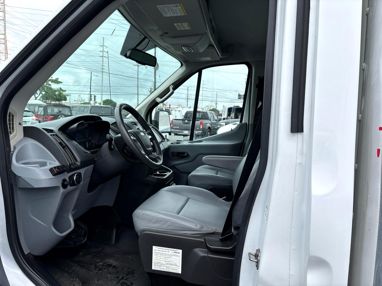 Ford Transit Chassis T-350 DRW 178" WB 9950 GVWR 2017