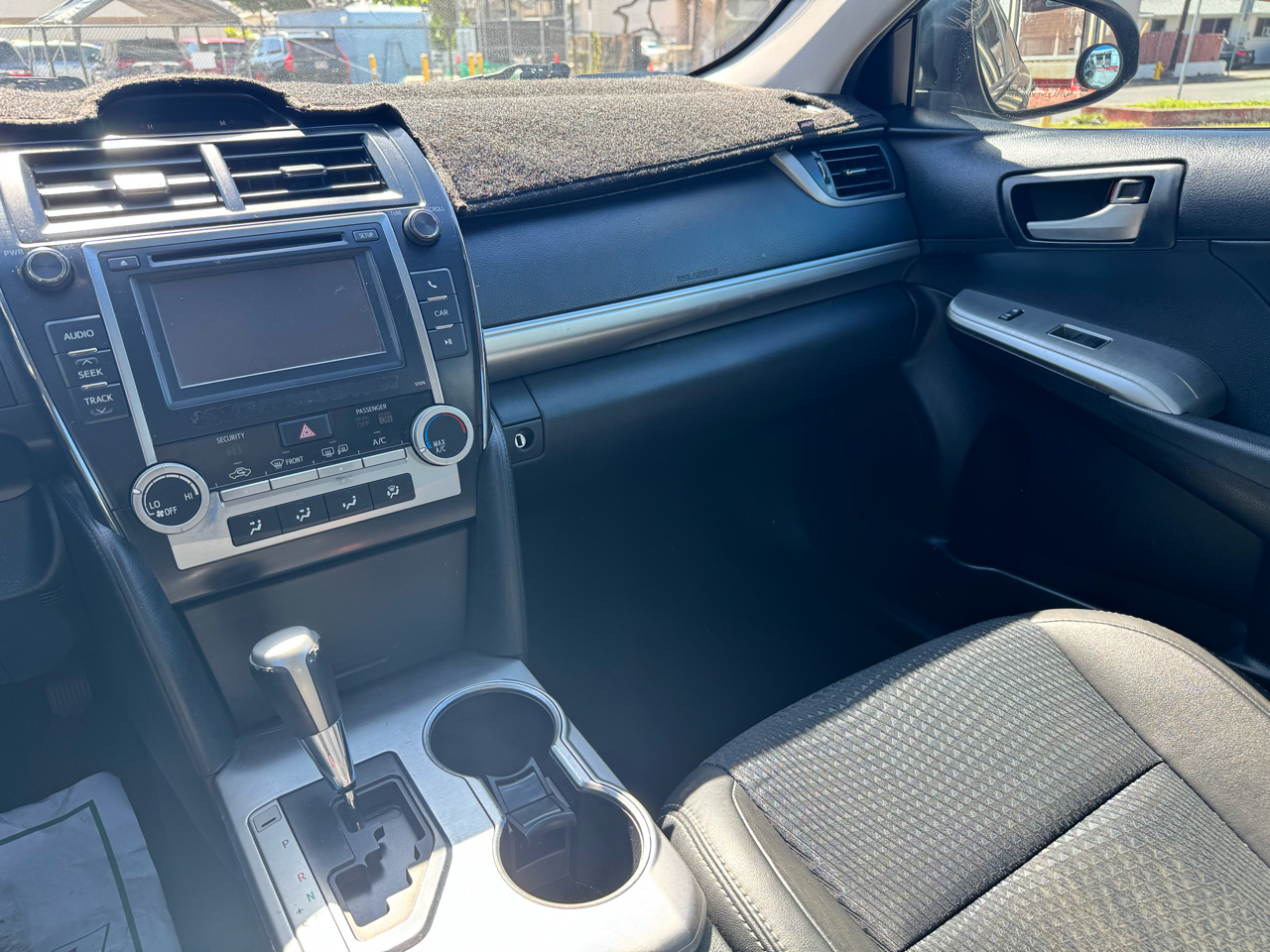 Toyota Camry 4dr Sdn I4 Auto XLE (Natl) 2013