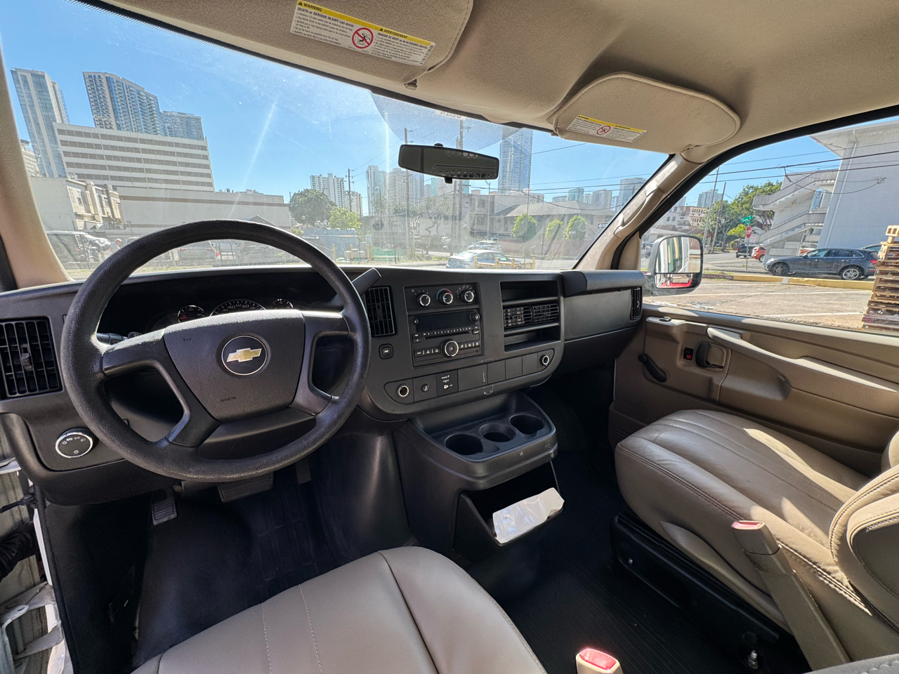 Chevrolet Express Cargo Van RWD 2500 135" 2012