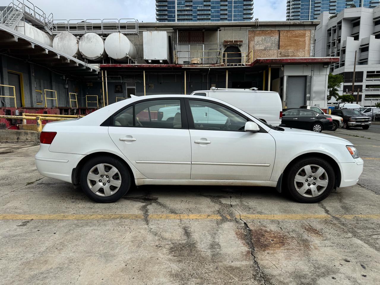 Hyundai Sonata 4dr Sdn I4 Auto GLS 2009