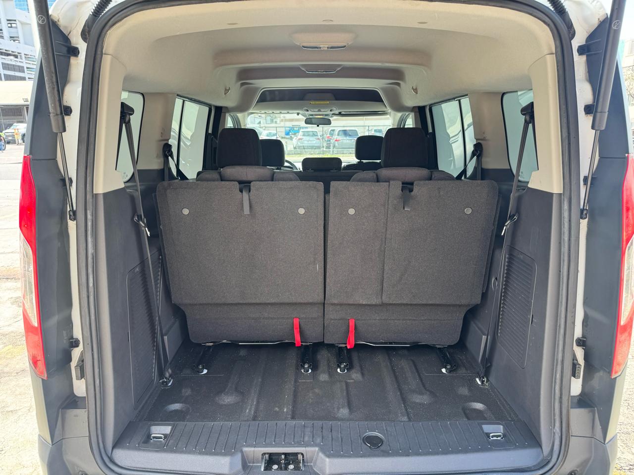 Ford Transit Connect Wagon XL LWB w/Rear Liftgate 2017