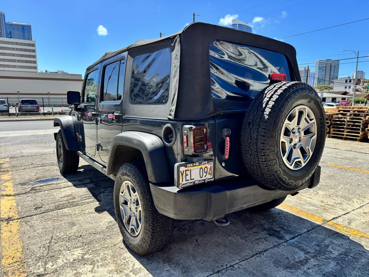 Jeep Wrangler Unlimited 4WD 4dr Rubicon 2016