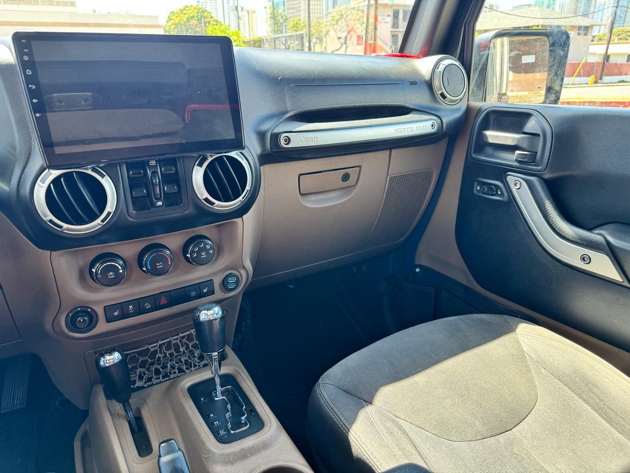 Jeep Wrangler Unlimited 4WD 4dr Rubicon 2016