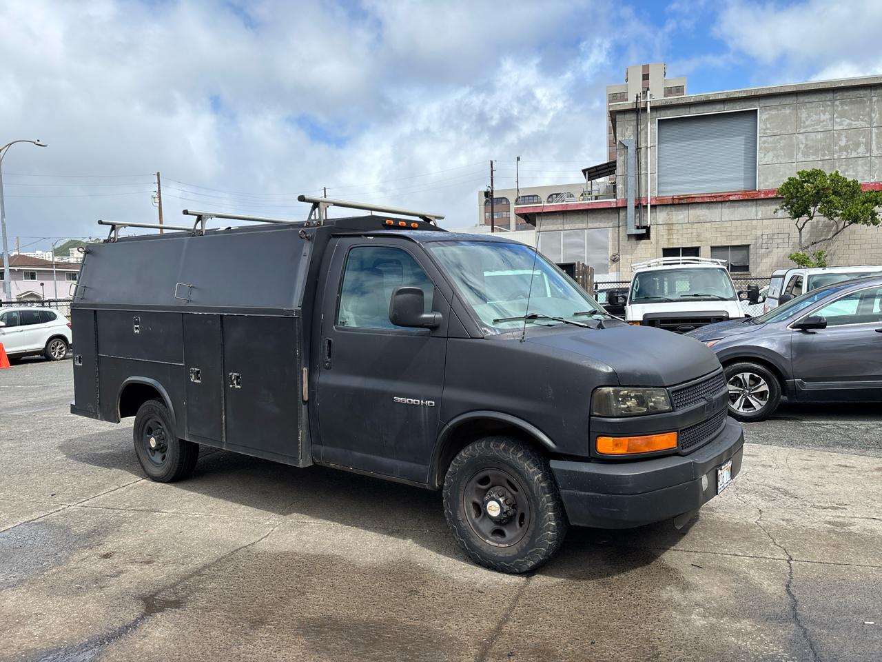 Chevrolet Express Cargo Van RWD 1500 135" 2007