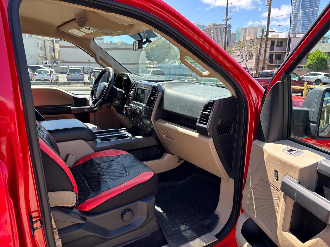 Ford F-150 2WD SuperCrew 145" XLT 2017