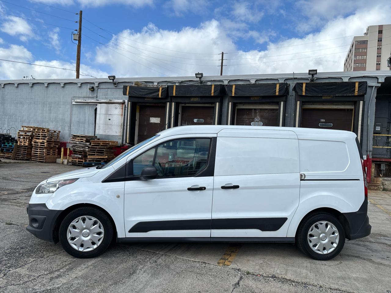 Ford Transit Connect Van XL LWB w/Rear Symmetrical Doors 2017