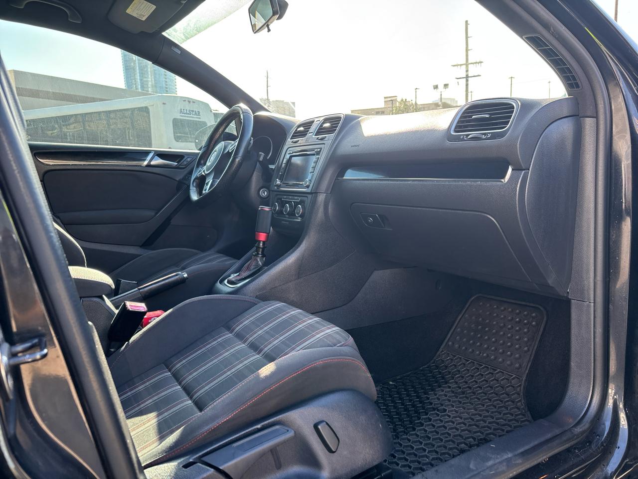 Volkswagen GTI 4dr HB DSG PZEV *Ltd Avail* 2013