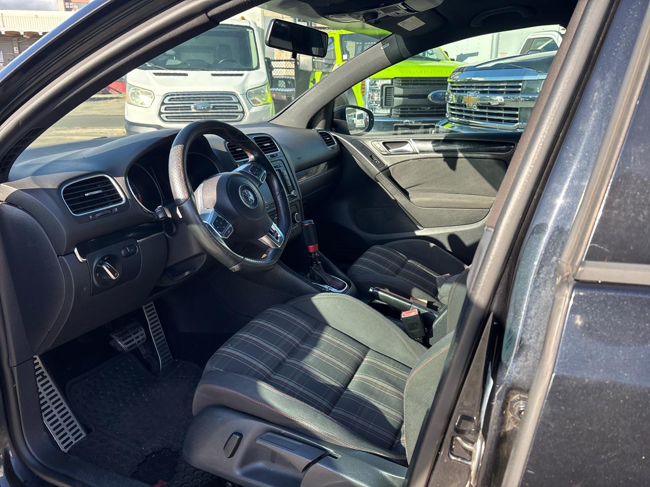 Volkswagen GTI 4dr HB DSG PZEV *Ltd Avail* 2013