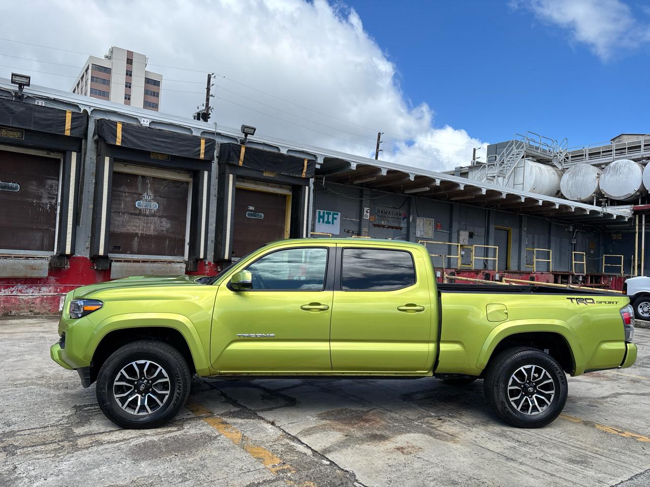 Toyota Tacoma 2WD TRD Sport Double Cab 6' Bed V6 AT (Natl) 2023