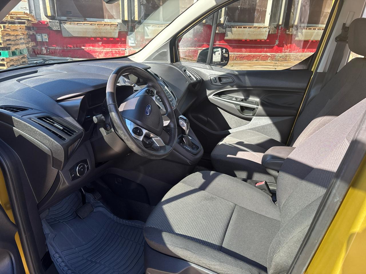 Ford Transit Connect Wagon XL LWB w/Rear Liftgate 2017