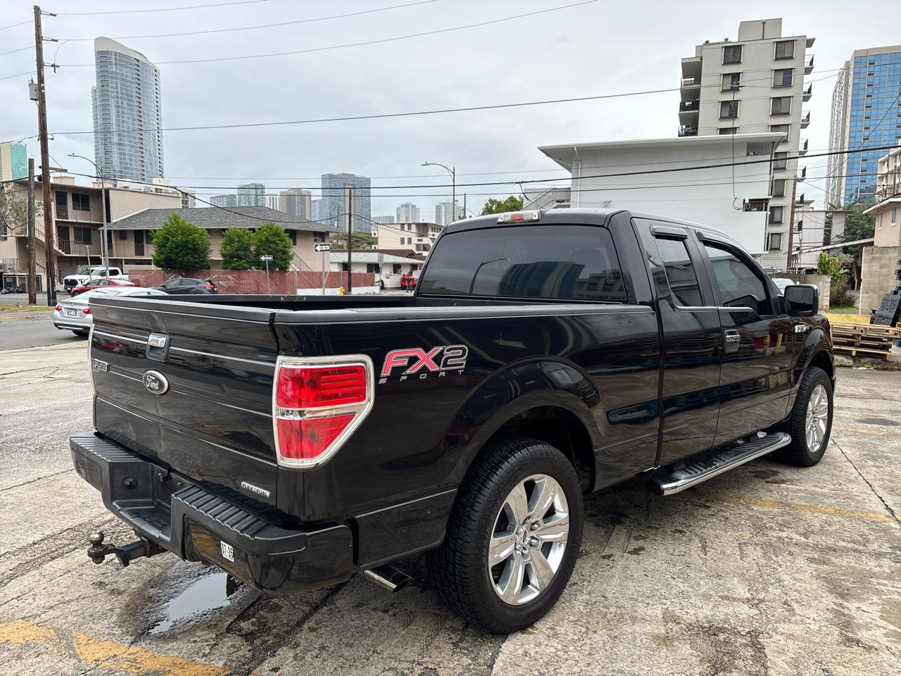 Ford F-150 2WD SuperCab 145" Lariat 2013