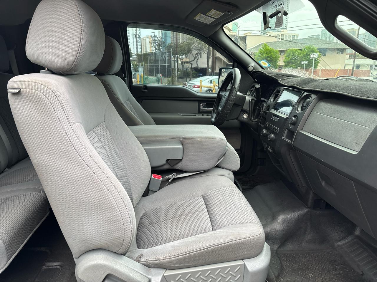 Ford F-150 2WD SuperCab 145" Lariat 2013