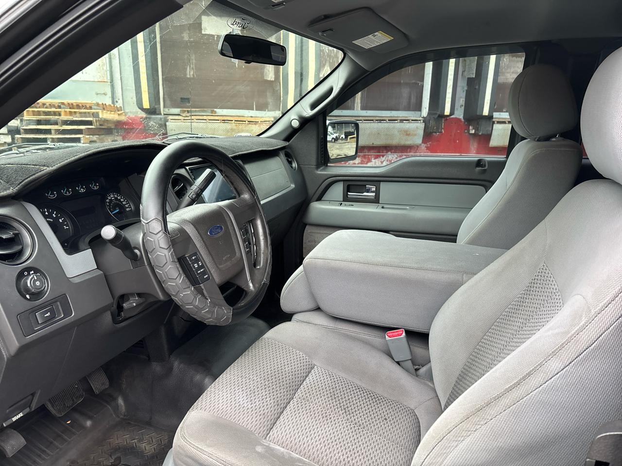 Ford F-150 2WD SuperCab 145" Lariat 2013