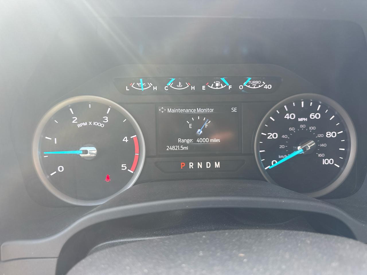 Ford Super Duty F-550 DRW XLT 4WD Reg Cab 145" WB 60" CA 2022