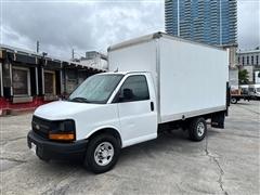 2015 Chevrolet Express Commercial Cutaway 