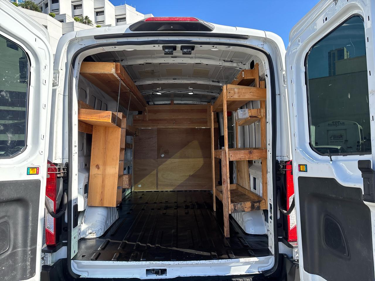 Ford Transit Van T-250 148" Med Rf 9000 GVWR Sliding RH Dr 2019