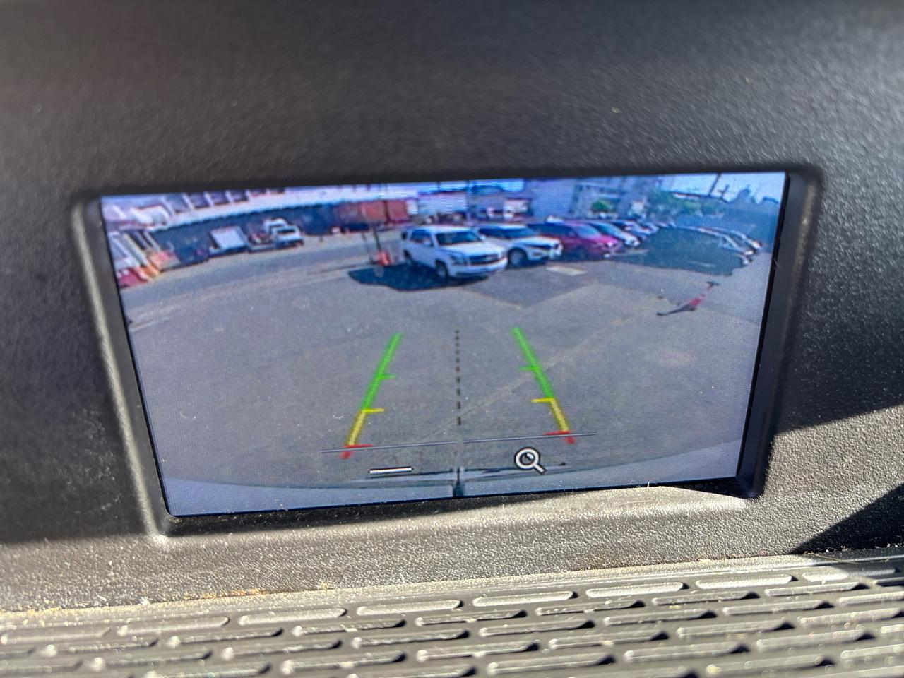 Ford Transit Van T-250 148" Med Rf 9000 GVWR Sliding RH Dr 2019