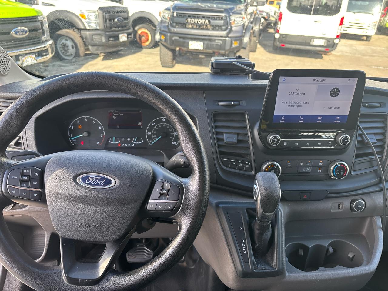 Ford Transit Cargo Van T-250 130" Med Rf 9070 GVWR RWD 2020