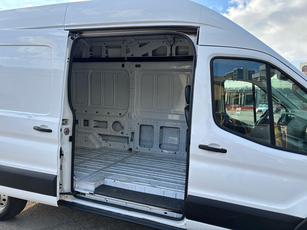 Ford Transit Cargo Van T-250 148" Hi Rf 9070 GVWR AWD 2022