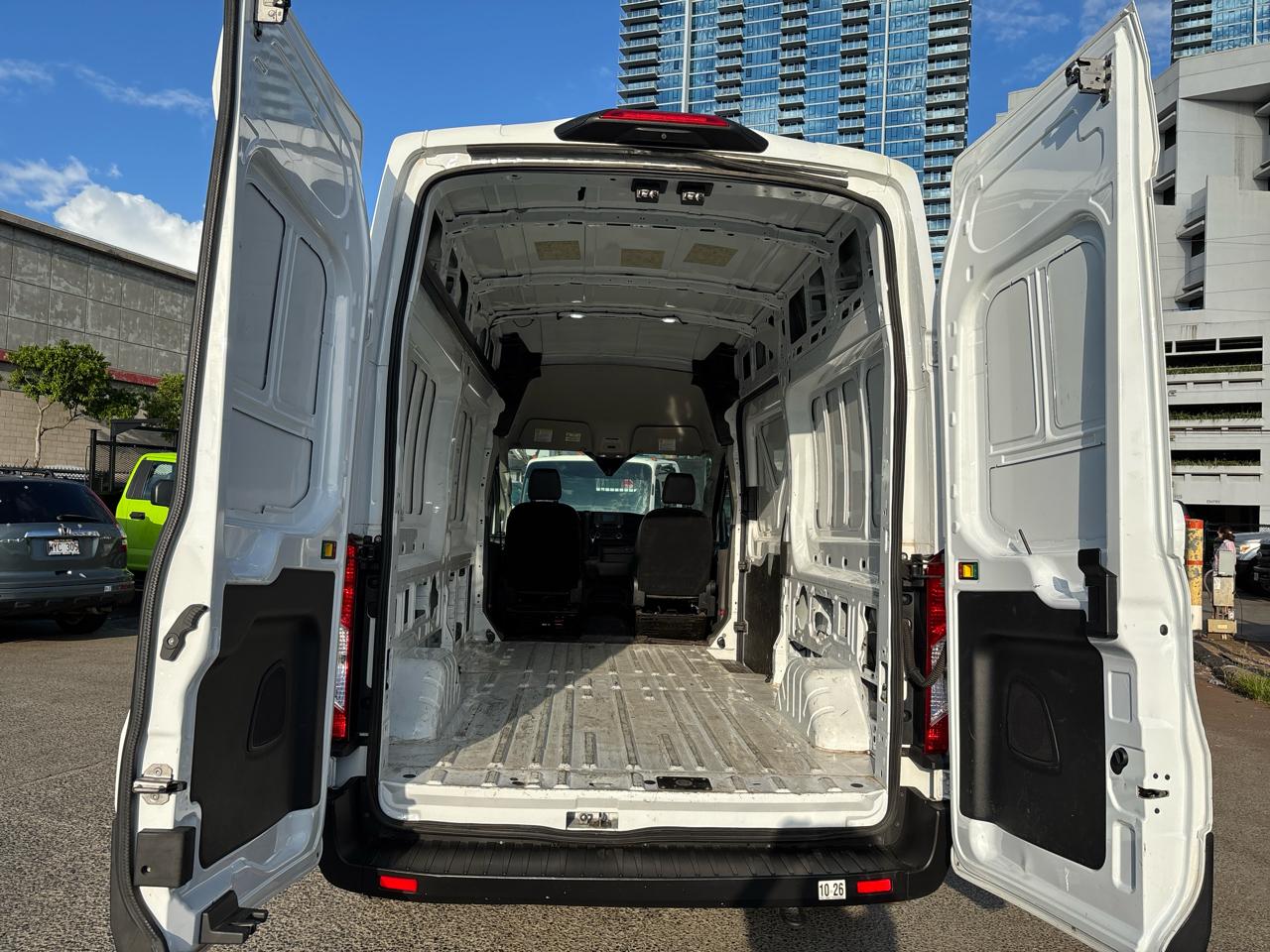 Ford Transit Cargo Van T-250 148" Hi Rf 9070 GVWR AWD 2022