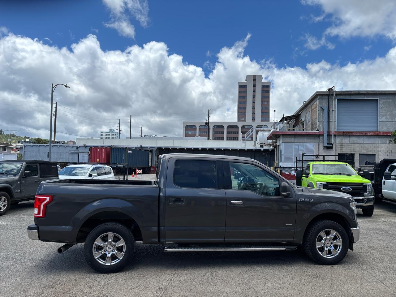 Ford F-150 2WD SuperCrew 145" XLT 2017