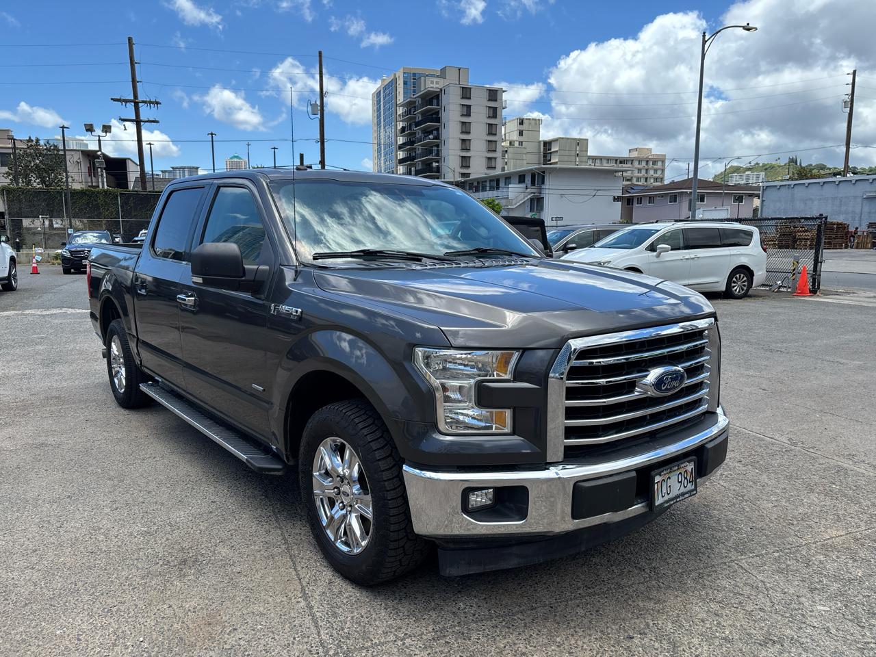 Ford F-150 2WD SuperCrew 145" XLT 2017