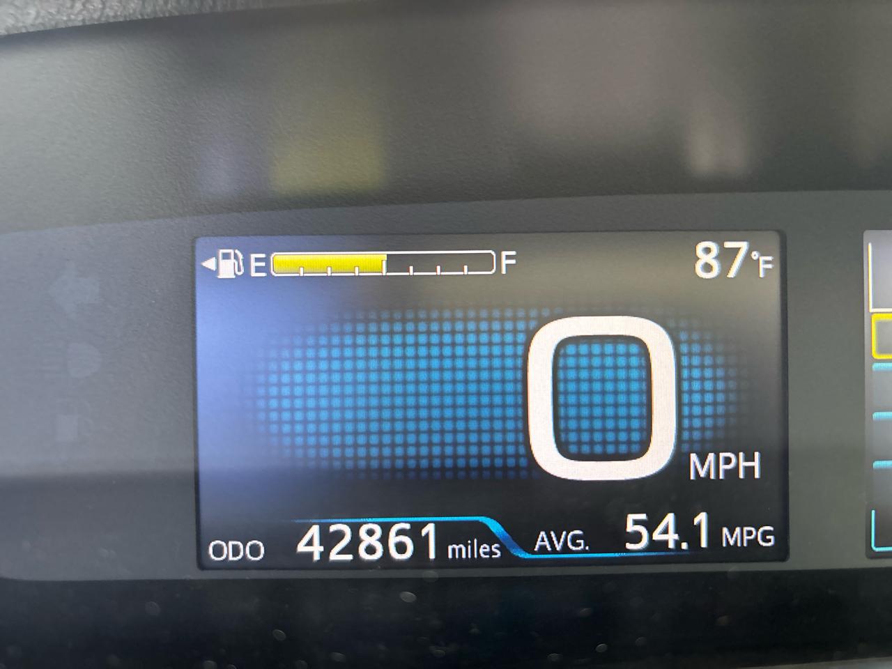 Toyota Prius Three Touring (Natl) 2018