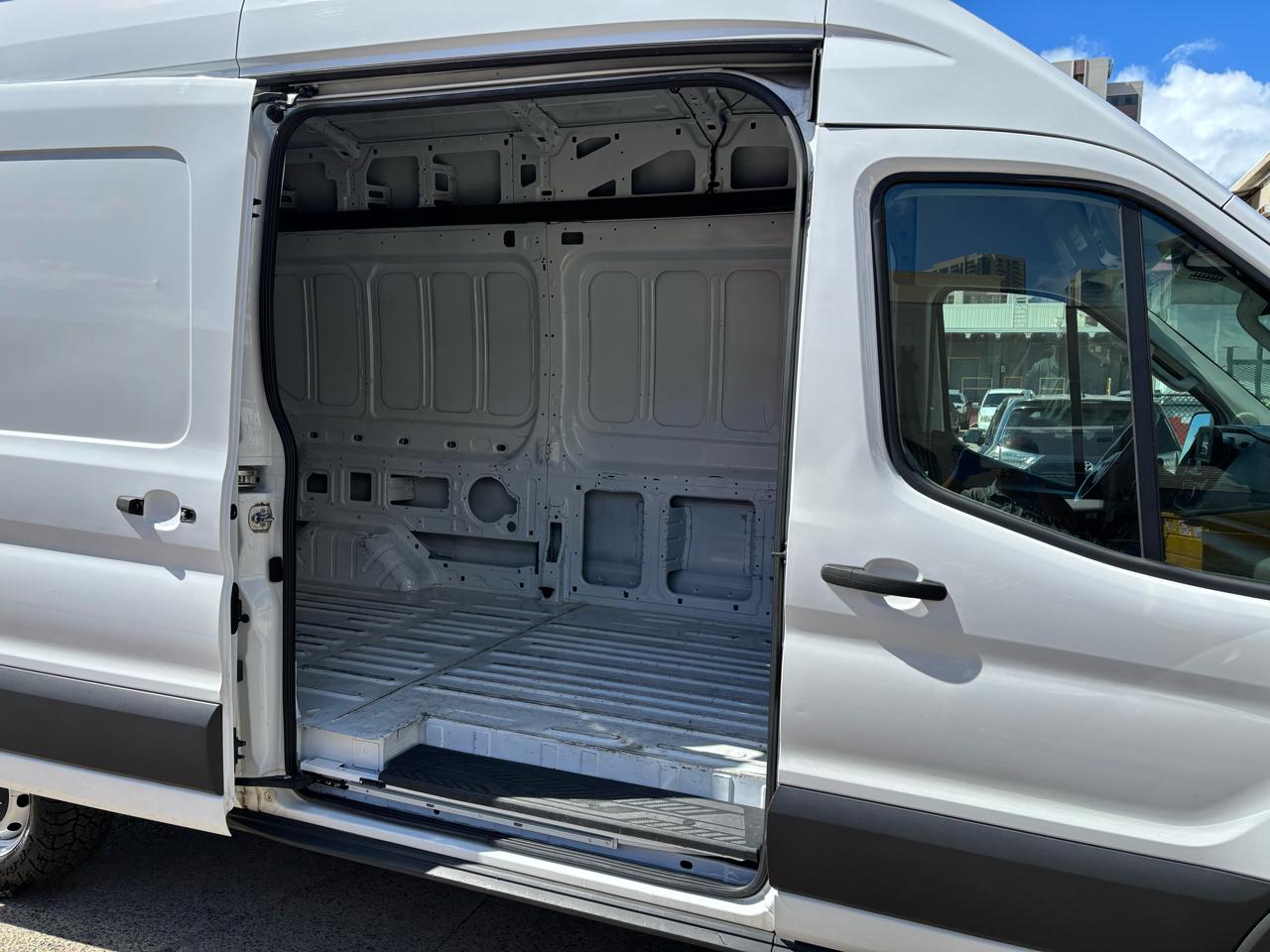 Ford Transit Cargo Van T-250 148" Hi Rf 9070 GVWR RWD 2023