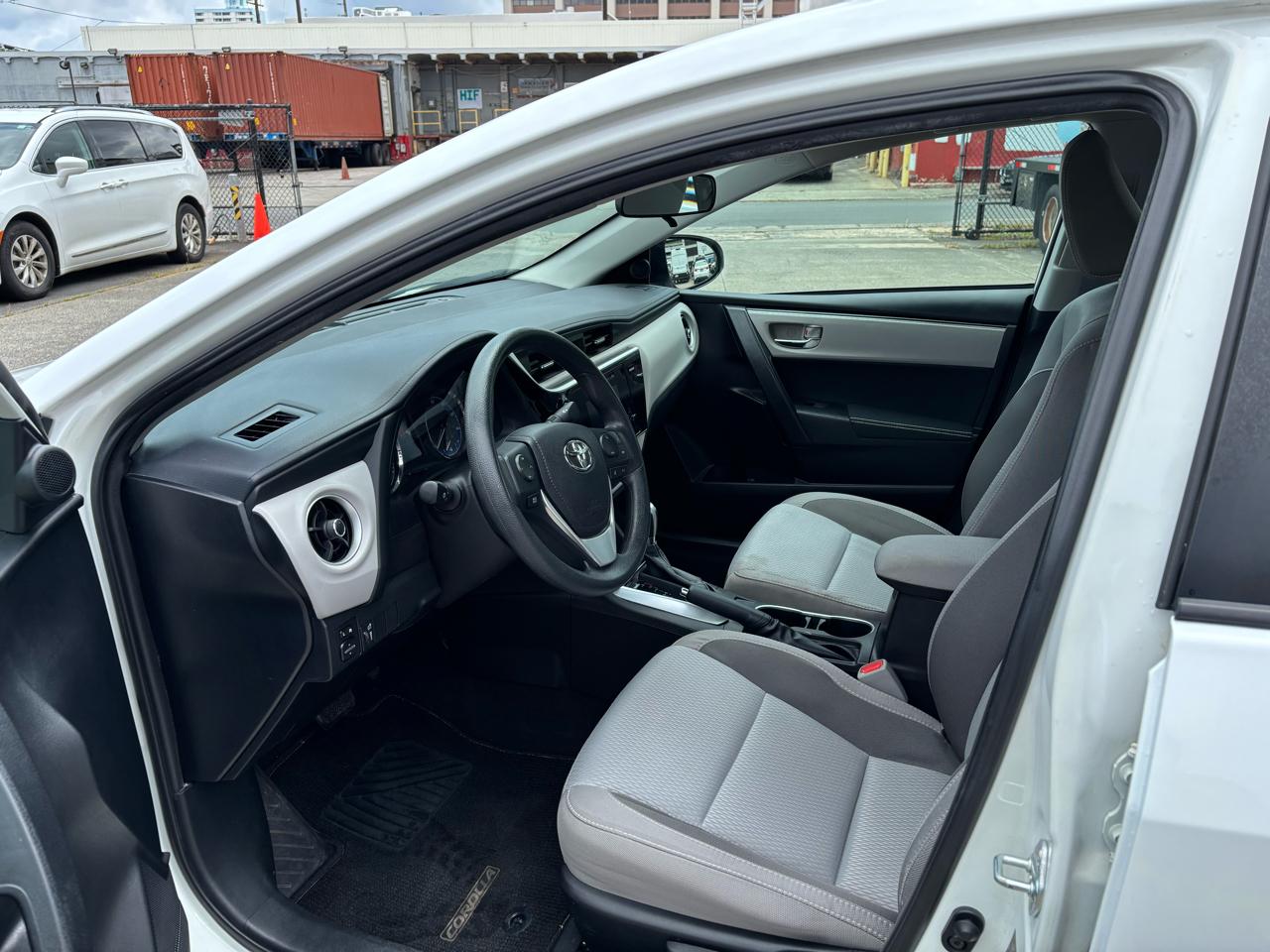 Toyota Corolla 50th Anniversary Special Edition CVT (Natl) 2017