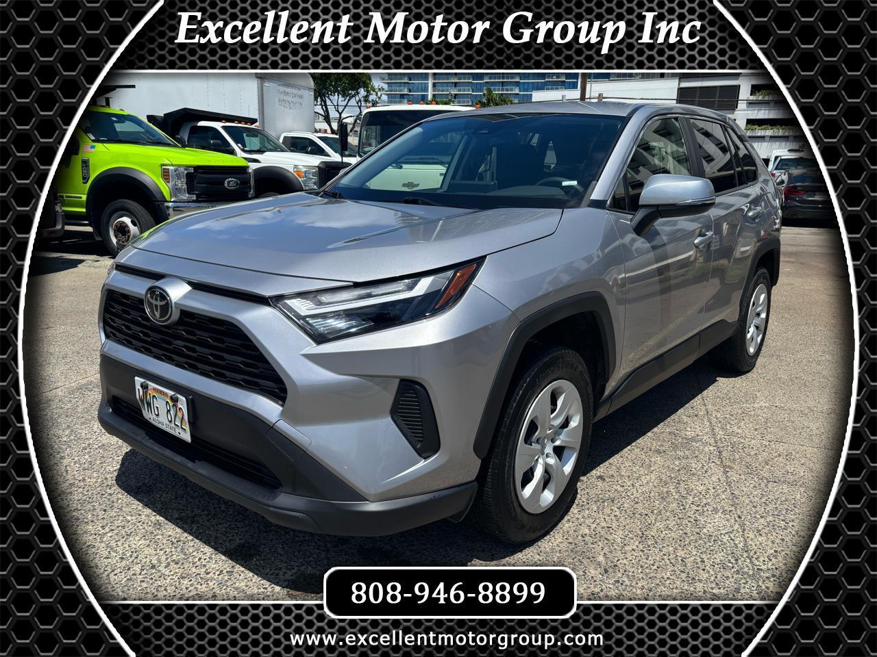 Toyota RAV4 LE FWD (Natl) 2023