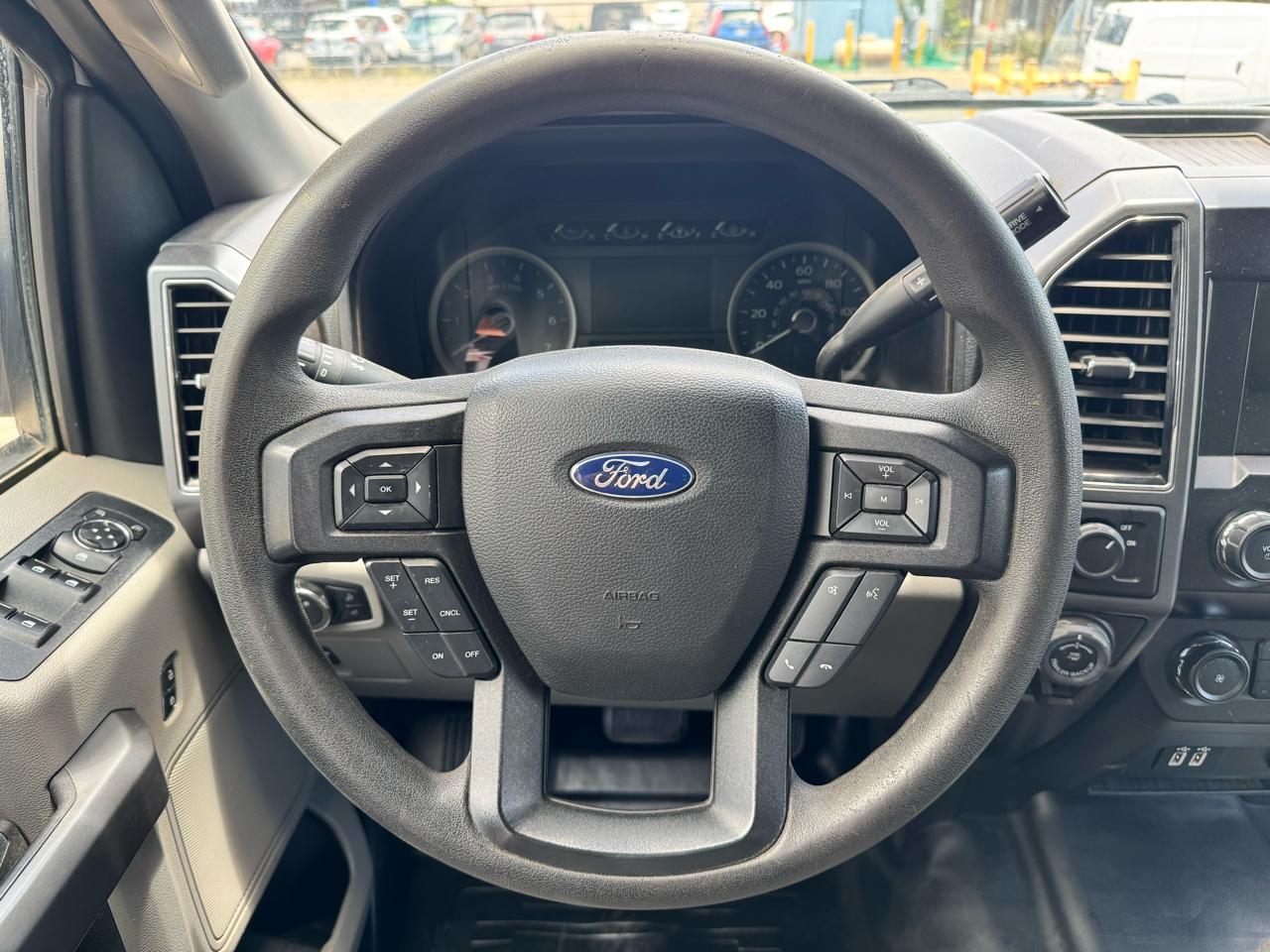 Ford F-150 2WD SuperCab 145" XLT 2020