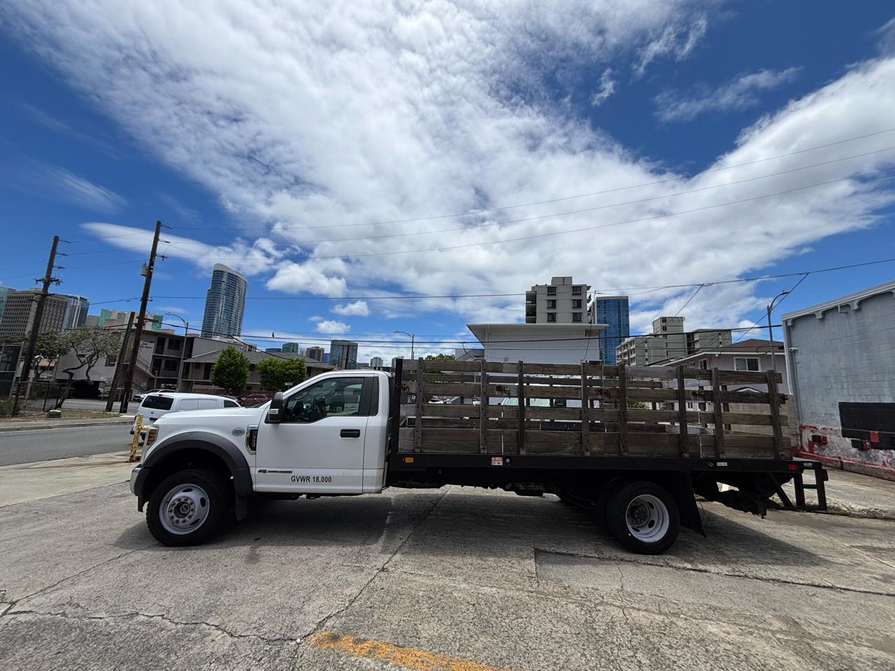 Ford Super Duty F-550 DRW XLT 4WD Reg Cab 145" WB 60" CA 2019