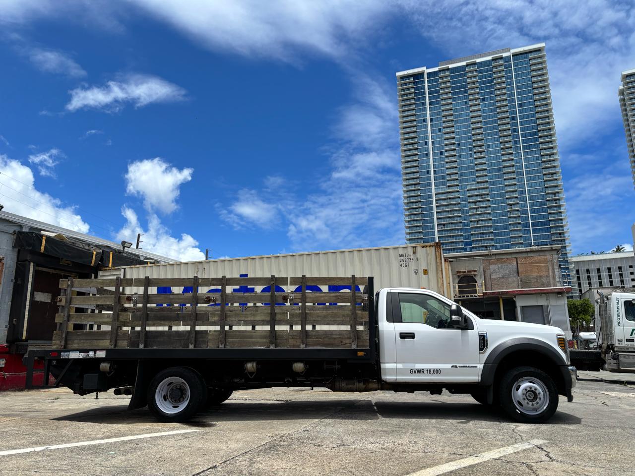 Ford Super Duty F-550 DRW XLT 4WD Reg Cab 145" WB 60" CA 2019