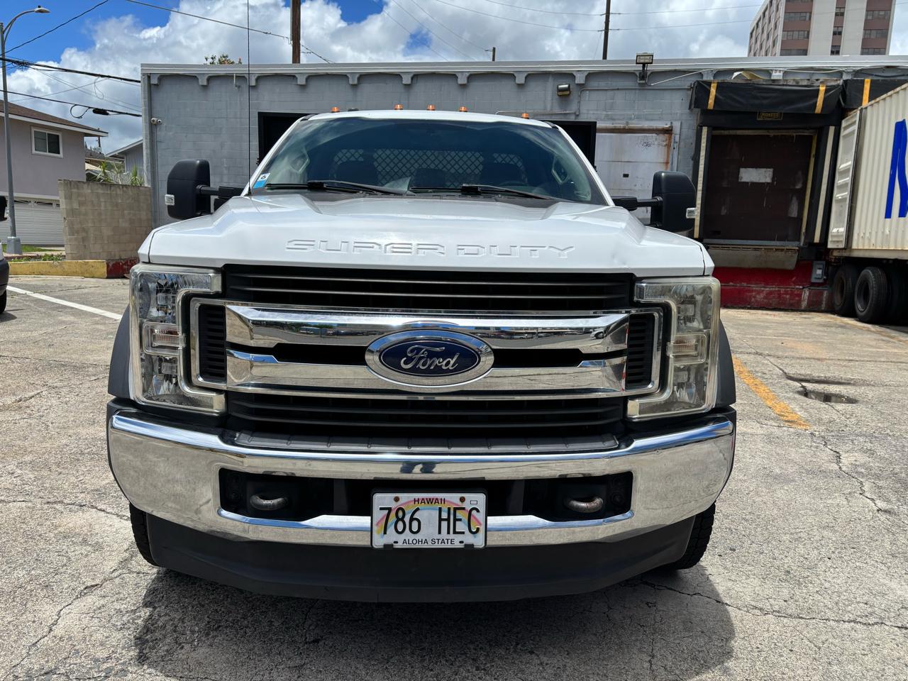 Ford Super Duty F-550 DRW XLT 4WD Reg Cab 145" WB 60" CA 2019