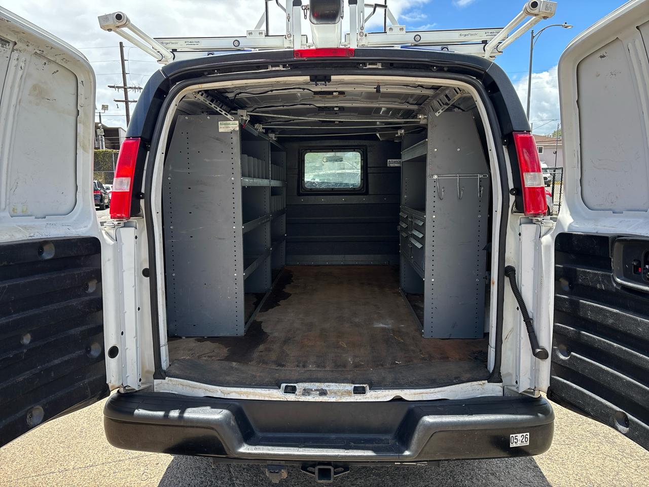 Chevrolet Express Cargo Van RWD 2500 135" 2022