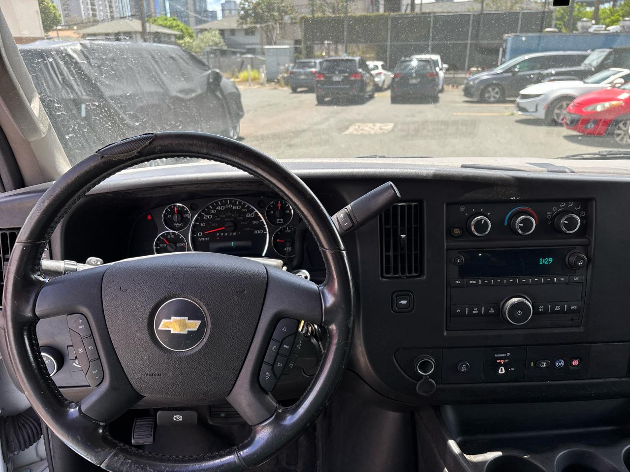 Chevrolet Express Cargo Van RWD 2500 135" 2022