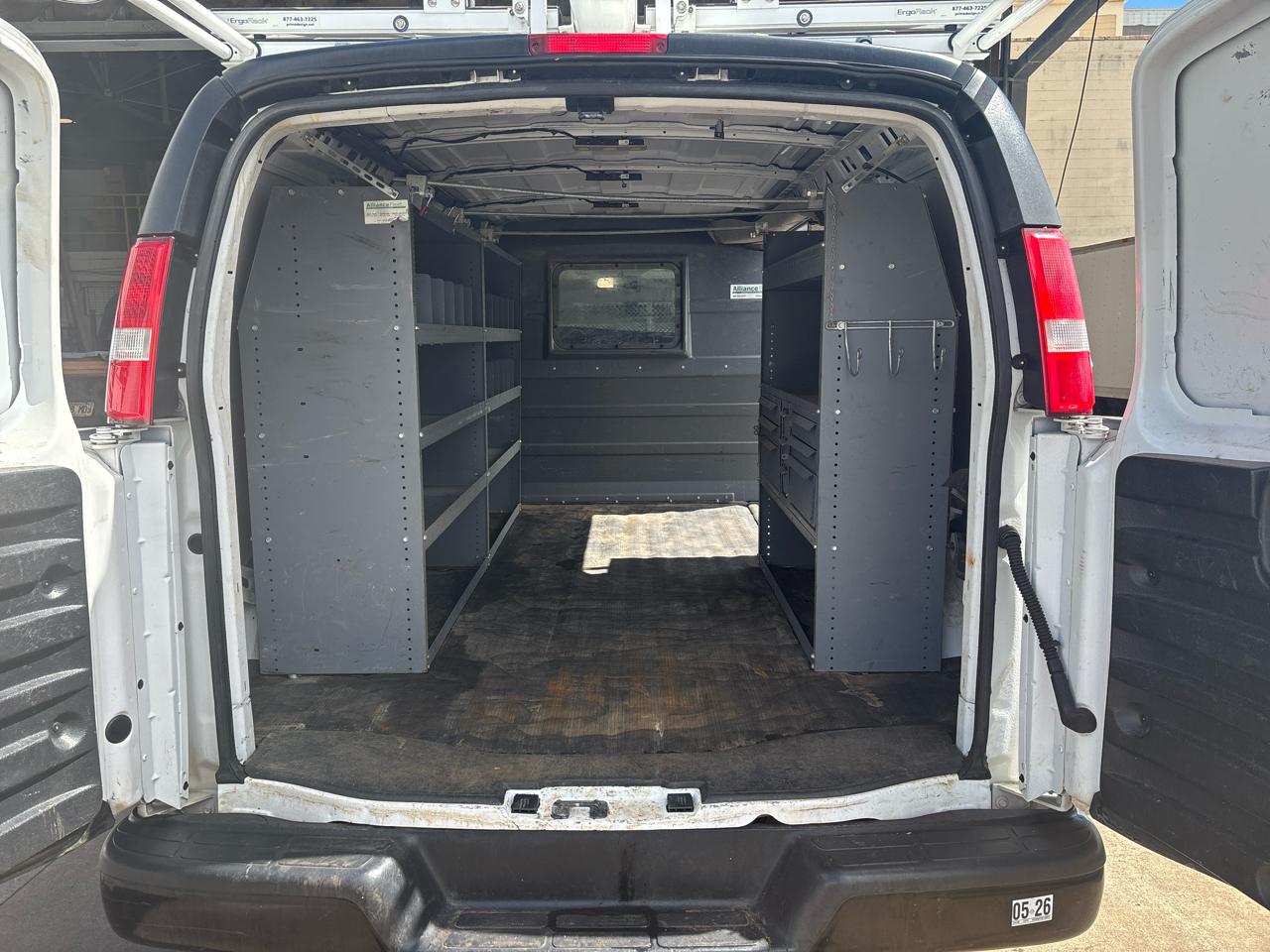 Chevrolet Express Cargo Van RWD 2500 135" 2022