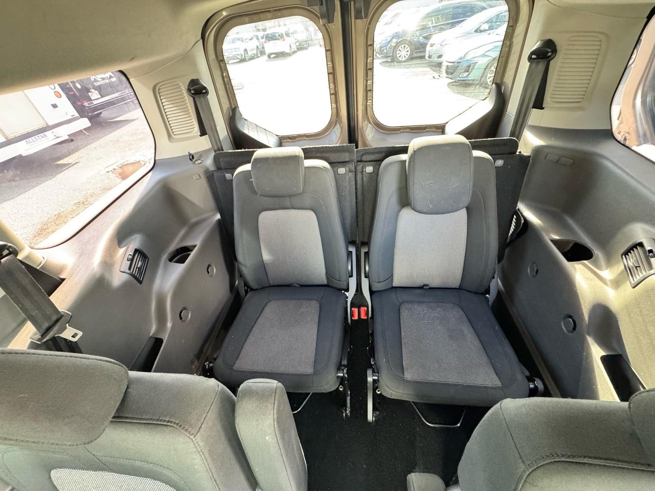 Ford Transit Connect Wagon XL LWB w/Rear Symmetrical Doors 2019