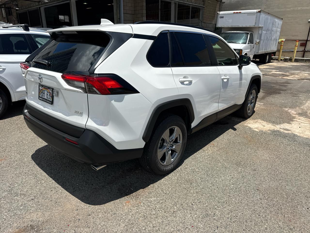 Toyota RAV4 XLE FWD (Natl) 2025