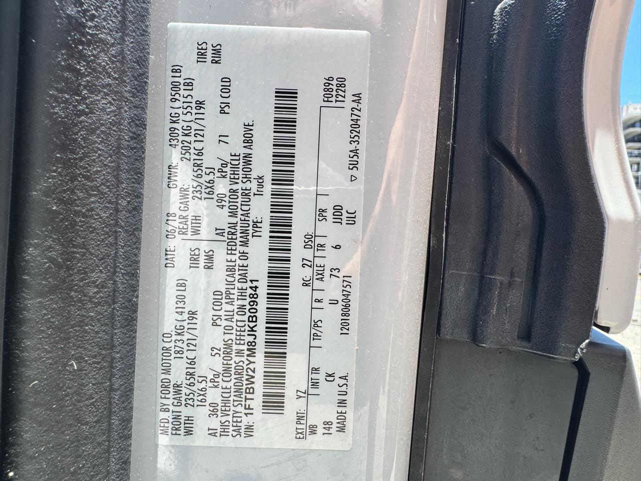 Ford Transit Van T-350 148" Low Rf 9500 GVWR Sliding RH Dr 2018