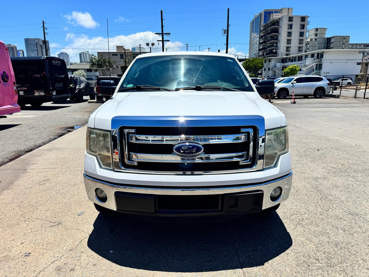 Ford F-150 2WD SuperCab 145" Lariat 2014