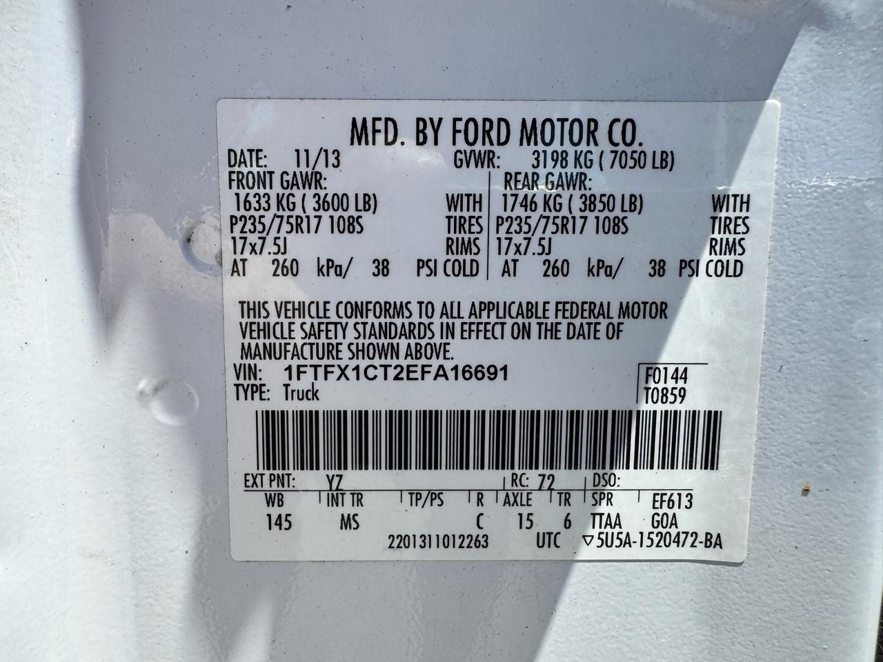 Ford F-150 2WD SuperCab 145" Lariat 2014