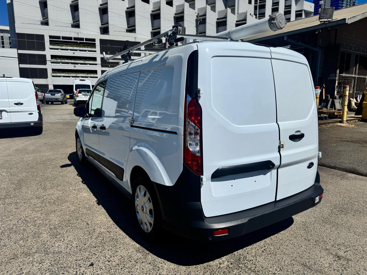 Ford Transit Connect Van XL LWB w/Rear Symmetrical Doors 2020