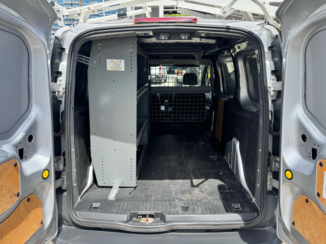 Ford Transit Connect Van XL LWB w/Rear Symmetrical Doors 2017