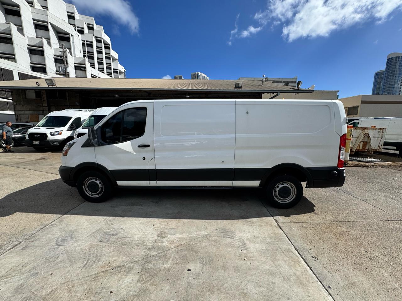 Ford Transit Van T-350 148" Low Rf 9500 GVWR Sliding RH Dr 2018