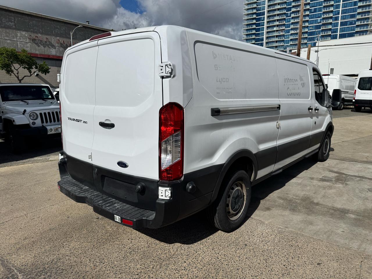 Ford Transit Van T-350 148" Low Rf 9500 GVWR Sliding RH Dr 2018