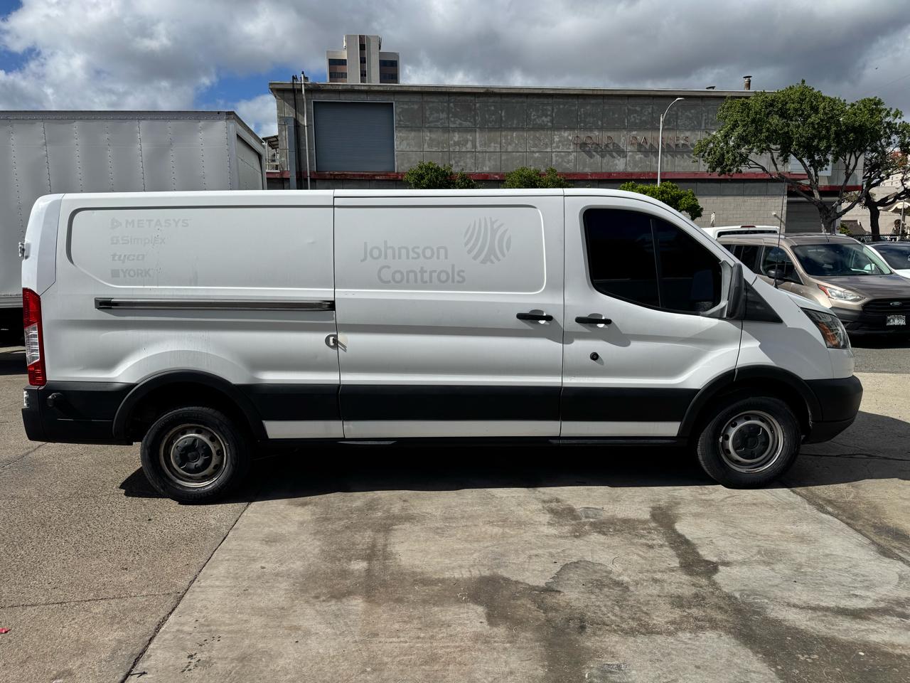 Ford Transit Van T-350 148" Low Rf 9500 GVWR Sliding RH Dr 2018