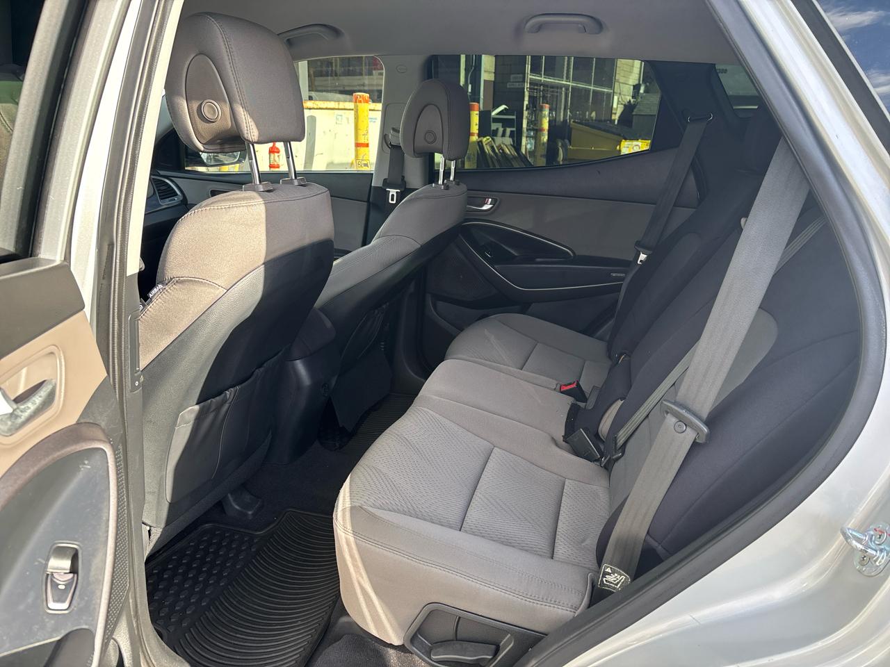 Hyundai Santa Fe FWD 4dr Sport 2013